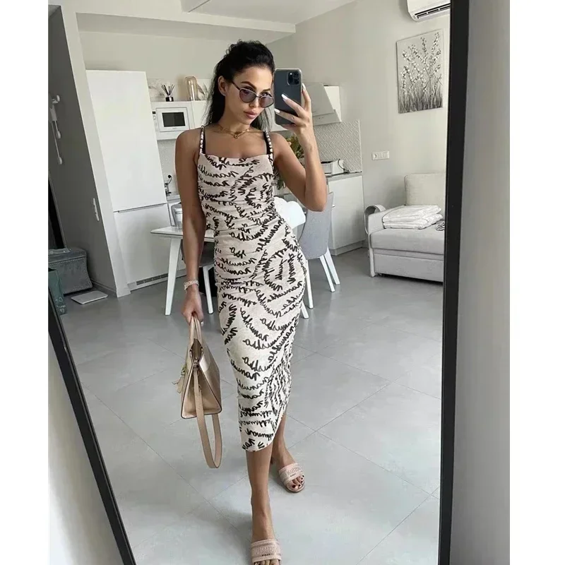 

LUXURY Women Beach DRESS SUMMER 2025 NEW MICRO STRETCH DOUBLE FABRIC LETTER PRINT DRESS SLEEVELESS COMMUTER WIND