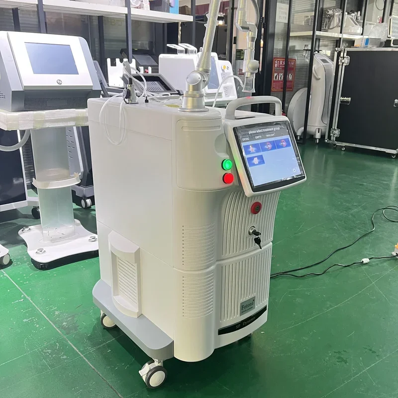 2025 Newest design 4D Fotona Co2 Fractional lase Treatment Machine 10600nm lase beaut machine For Resuacing Acne Scars