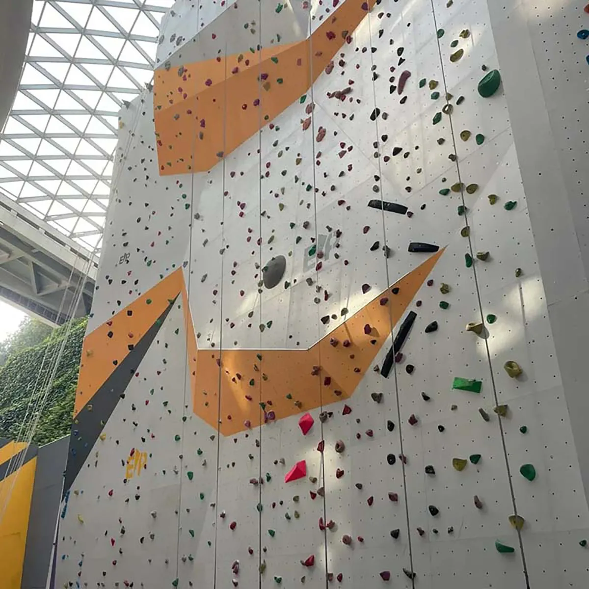 

Красиво разработанные персонализированные стены для скалолазания в помещении и на открытом воздухе для детей и взрослых MIZONE, стены для скалолазания на открытом воздухе