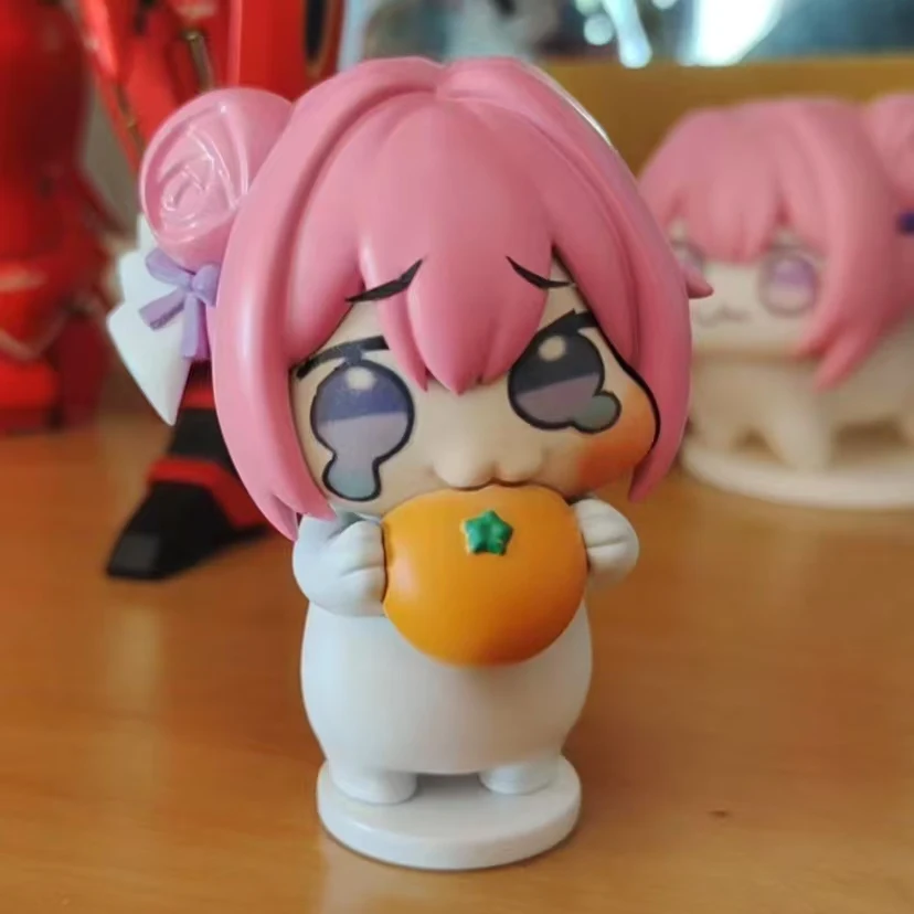 Adorable Doro Loves European Union Geometric Peach Victory Goddess Model Ornament Q Version Collectible Figures Stock Available