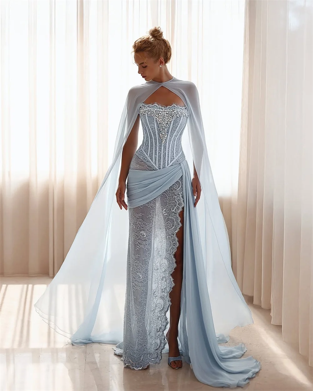 كاثي مخصص الأزرق حورية البحر الدانتيل والتطريز فساتين لحضور الحفلات الموسيقية شال حمالة vestidos de noiva ثنيات عالية سبليت مساء رسمي