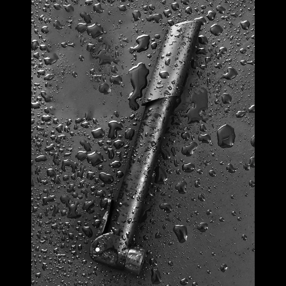 

Портативный велосипедный насос высокого давления для дорожных и горных велосипедов с удобной стойкой для установки, портативный легкий, поддерживает давление макс. 80 фунтов на квадратный дюйм.