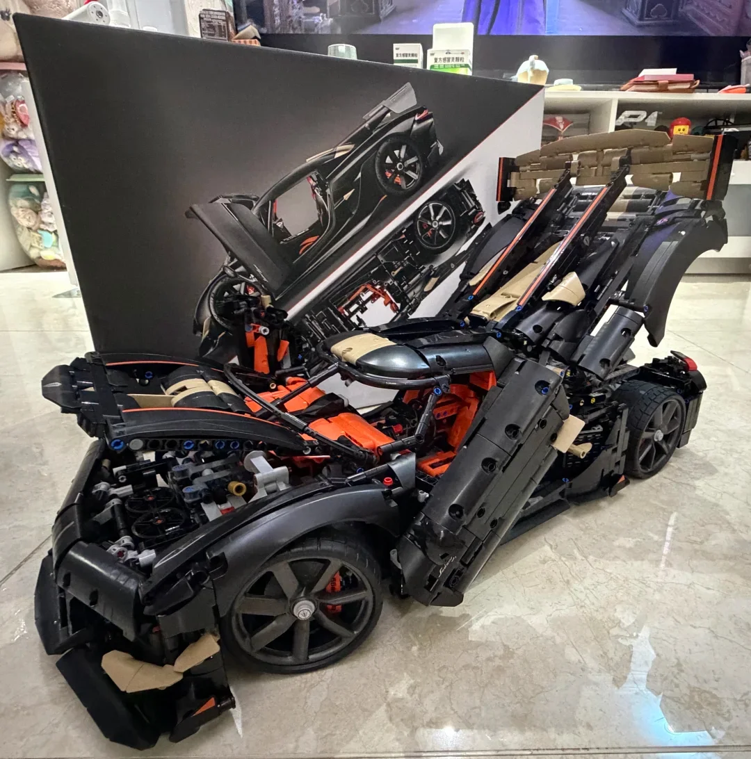 Image of 4104-teiliger High-Tech Großer Flügel Mechanischer Rennwagen Koeni Spear Megacar Supercar Baustein-Modell Geburtstags- und Weihnachtsgeschenke