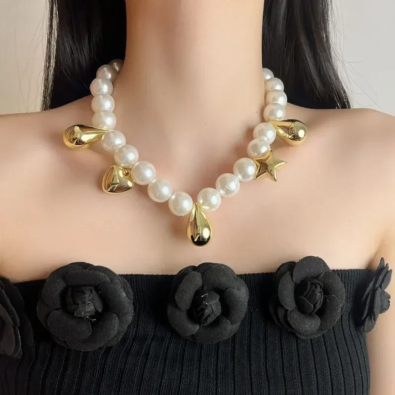 

Light luxury niche new multi-element love five-pointed star water drop pearl necklace women