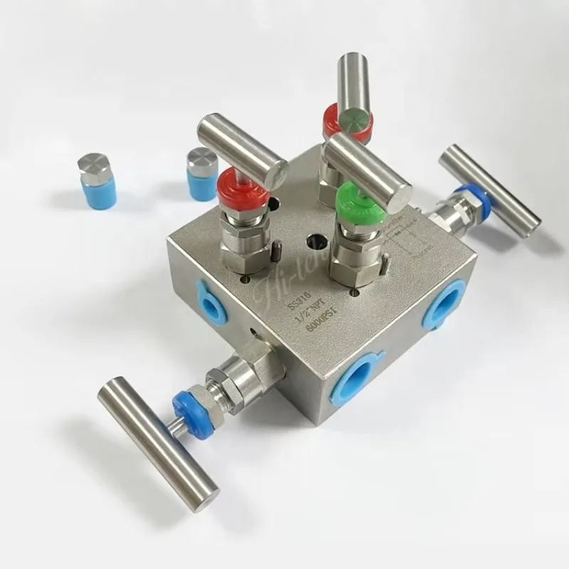 Stainless Steel 316 5 Way Needle Manual Manifold Valve For Differential Pressure Transmitters High Temperature 6000 PSI