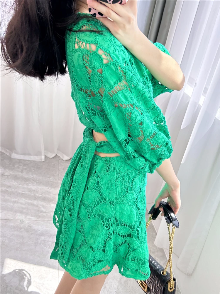 

Green dresses for women elegant Fresh 2024 Spring New Style Temperament Short Backless Waist Hollow Hook Flower French Dress