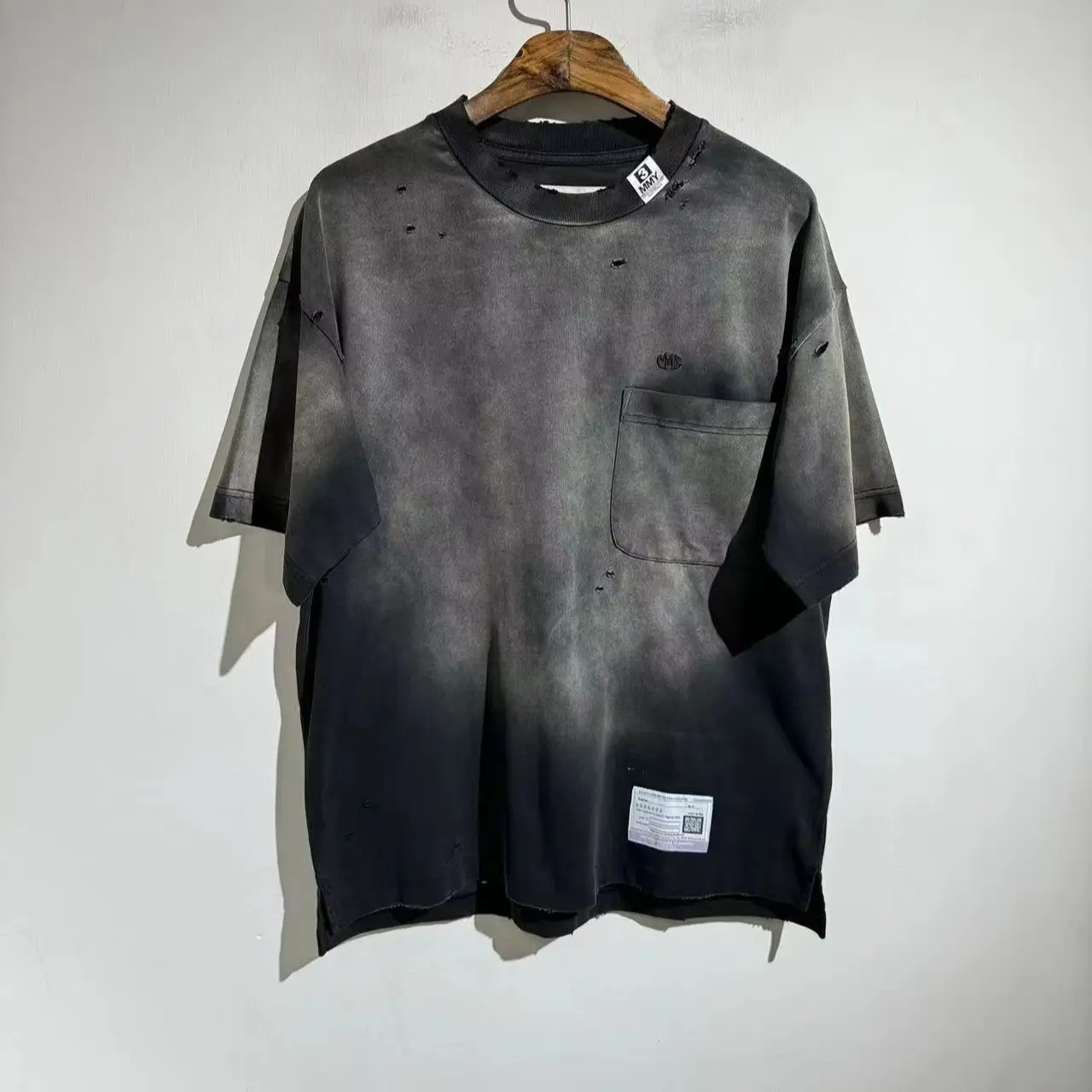 Men's vintage Washed Perforated Pure Cotton Loose Round New T-Shirt Suitable for Both Men and Women