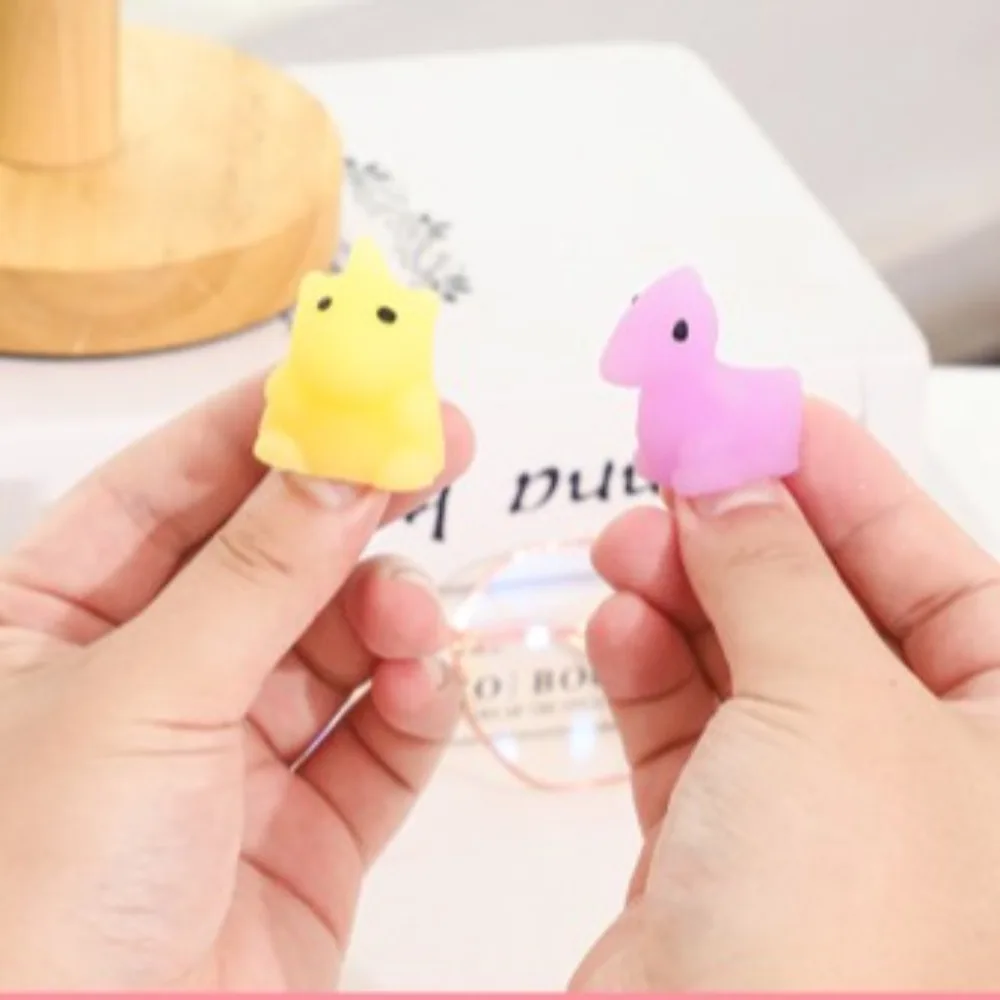 

Мультяшная независимая упаковка, слепая сумка, щипающая музыка, медленный отскок, сжимаемая игрушка, стильная случайная игрушка-сюрприз, декомпрессионная игрушка