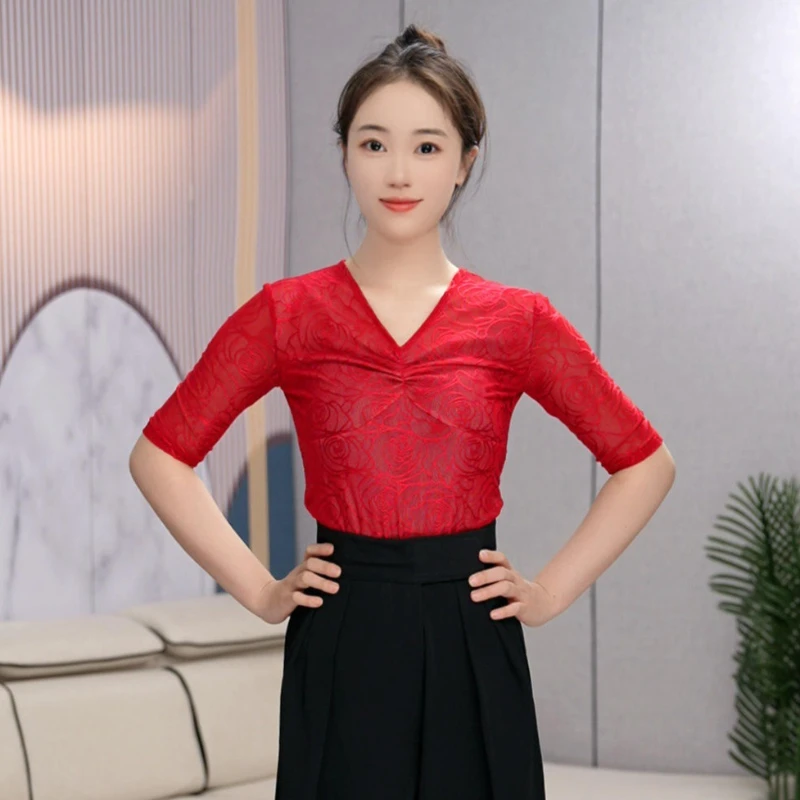 

New Adult Fashion Slim-Fit Latin Dance and Ballroom Costume Comfortable Ballroom Dance Training Wear Elegant Performance Top