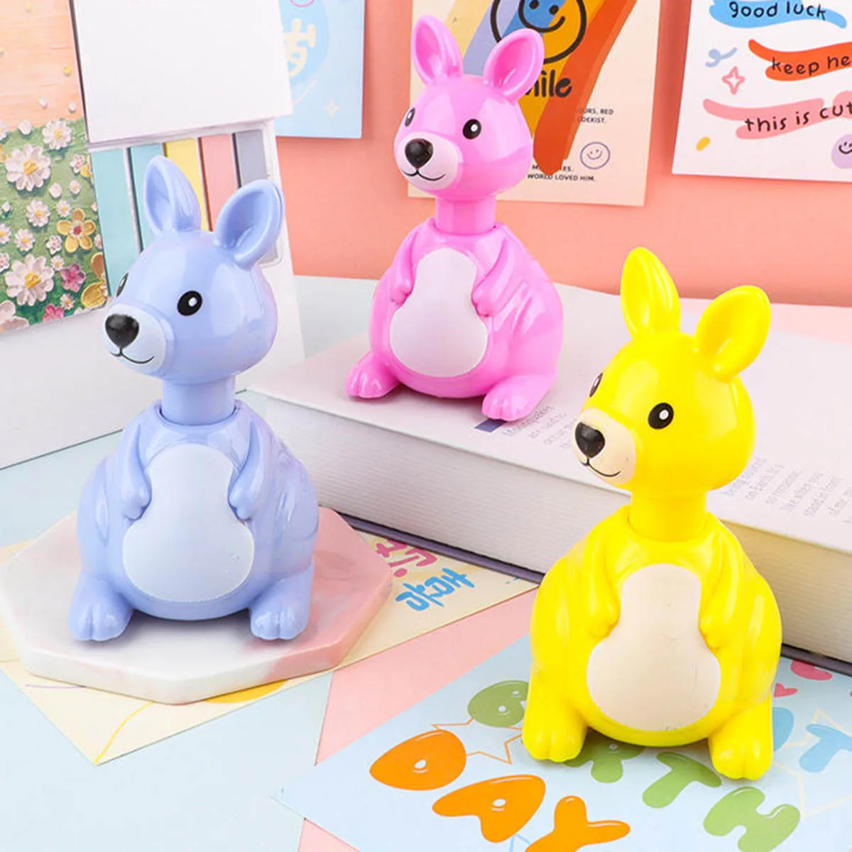 어린이 자동차 장난감 프레스 풀백 자동차 귀여운 캥거루 자동차 만화 작은 동물 캥거루 관성 자동차 유치원 생일 선물