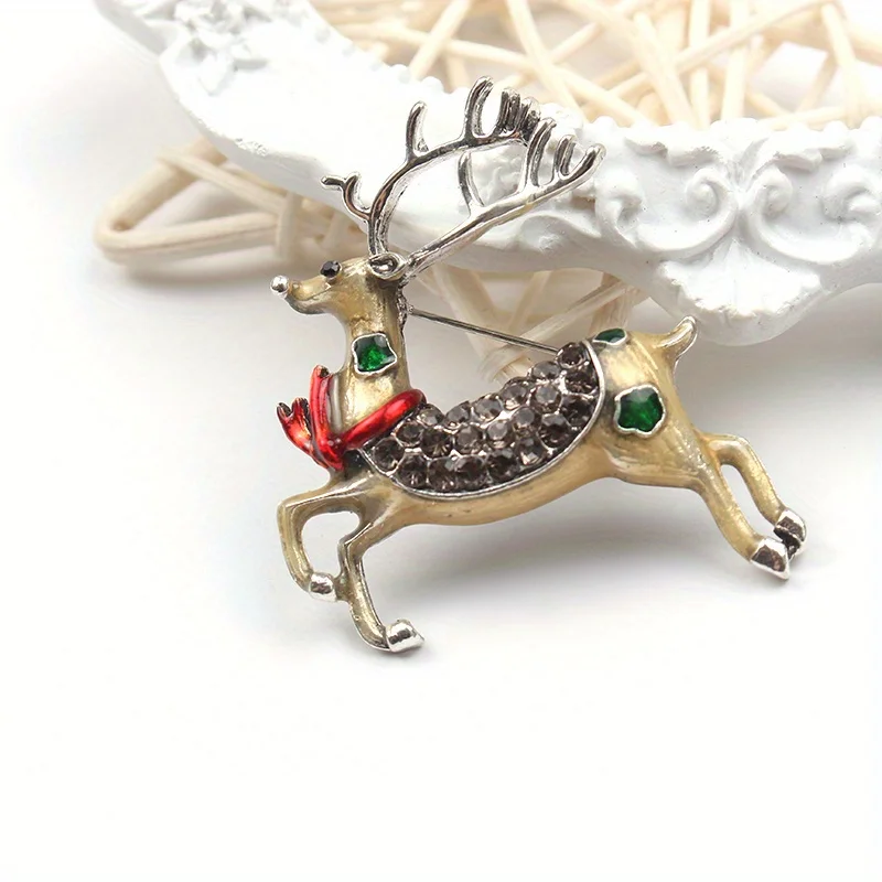 Exquisite Christmas enamel drip oil moose shape brooch holiday celebration decoration popular animal pin