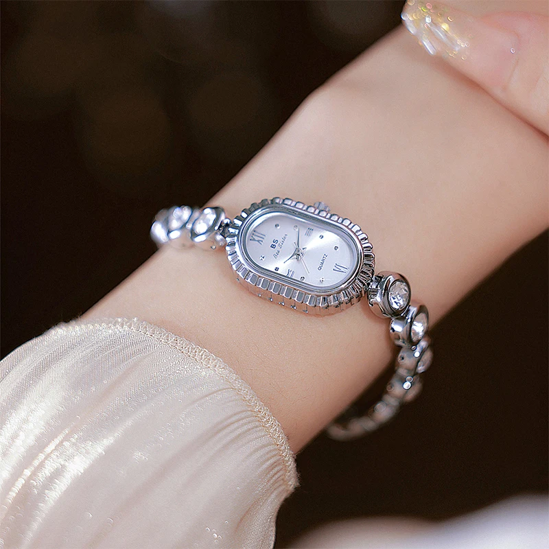 

Модные повседневные роскошные женские часы, средневековые овальные арочные циферблаты, изысканные темпераментные женские часы, браслет, деловые часы, подарки