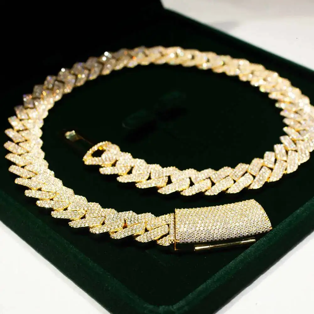 Luxury Hip Hop Men Jewelry Moissanite Necklace Sterling Silver 20mm 4 Rows Iced Moissanite Cuban Link Chain.