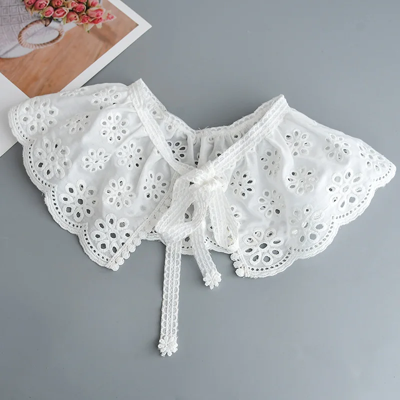 

Embroidery Shirt Fake Collar for Women's Vintage Solid White Neck Tie Detachable Collar Lapel Blouse Tops False Collar