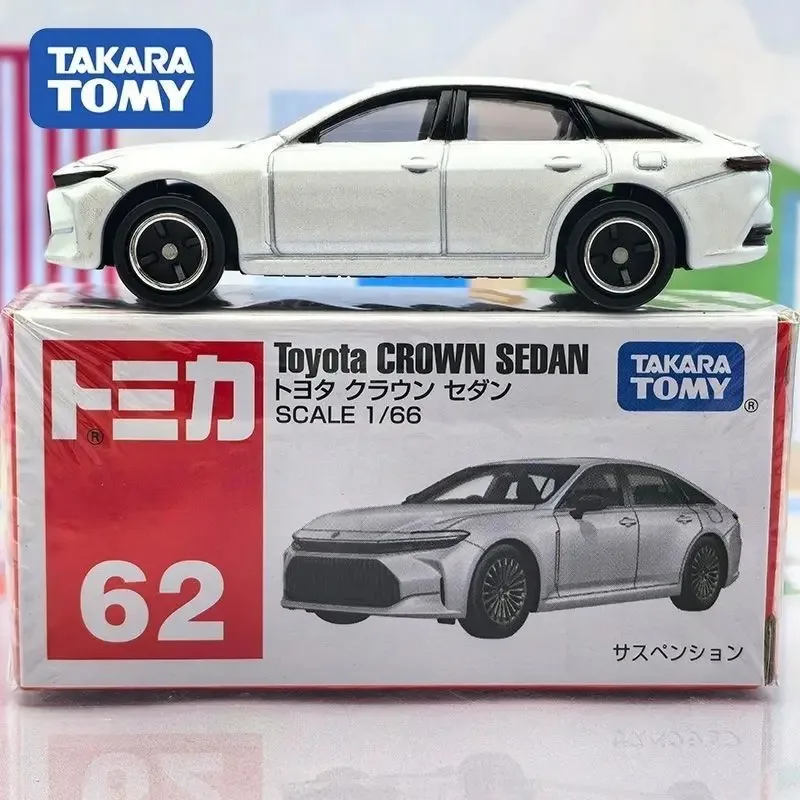 

Литая под давлением модель автомобиля Takara Tomy Tomica Toyota Crown, красная, белая коробка 62
