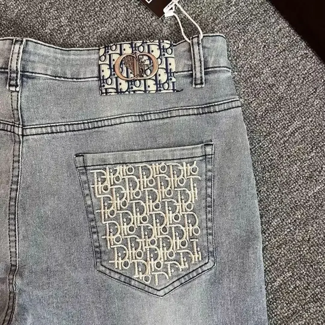 Pop Autumn트렌디 브랜드 남성용 스트레이트 레그 청바지 슬리밍 캐주얼 크롭 팬츠 캠퍼스 소셜화 및 레저를 위한 학생 스타일