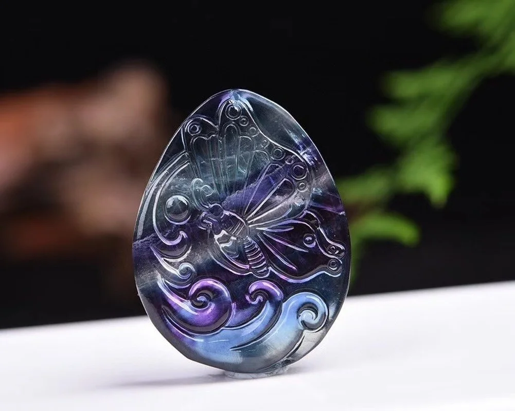 

Natural Rainbow Fluorite Hand Carved Butterfly Jade Pendant Fashion Boutique Jewelry Men's and Women's Necklace Gift Wholesale