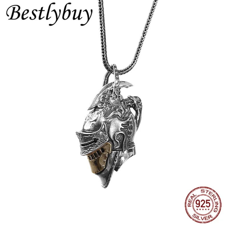 

NEW S925 Pure Silver Personalized Knight Helmet Pendant For Men Thai Silver Retro Domineering Punk Jewelry