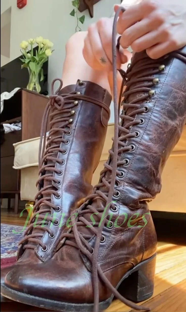 

Женские темные ботинки в винтажном стиле на шнуровке на массивном каблуке, из искусственной кожи, гладиаторы для подиума, в стиле ретро, вечерние ботинки, размер обуви, размер 34-46