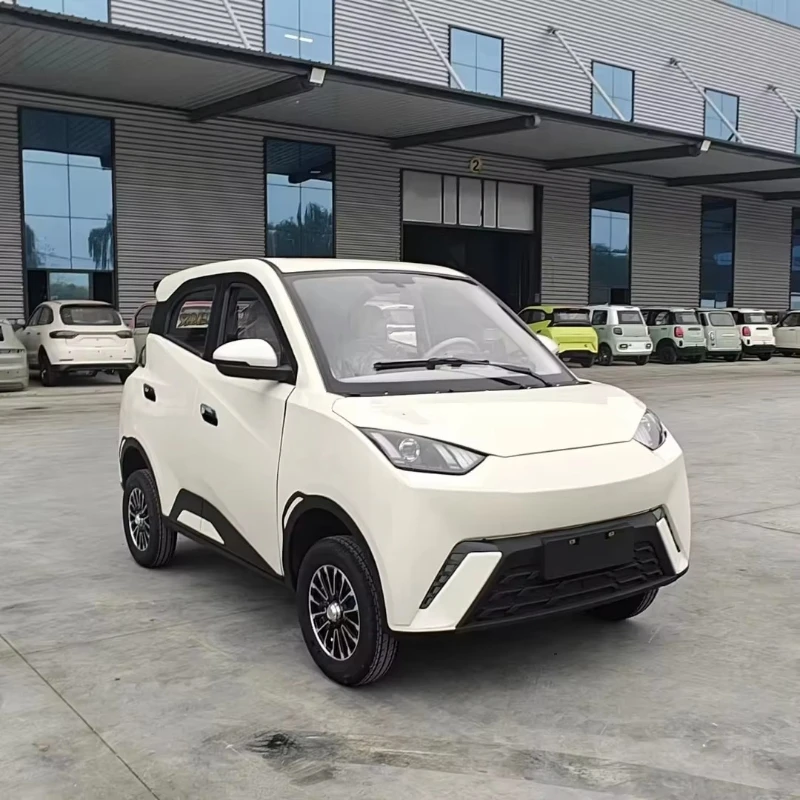 fast delivery 4 doors 60V or 72V luxury interior, multi-function large screen mini electric car