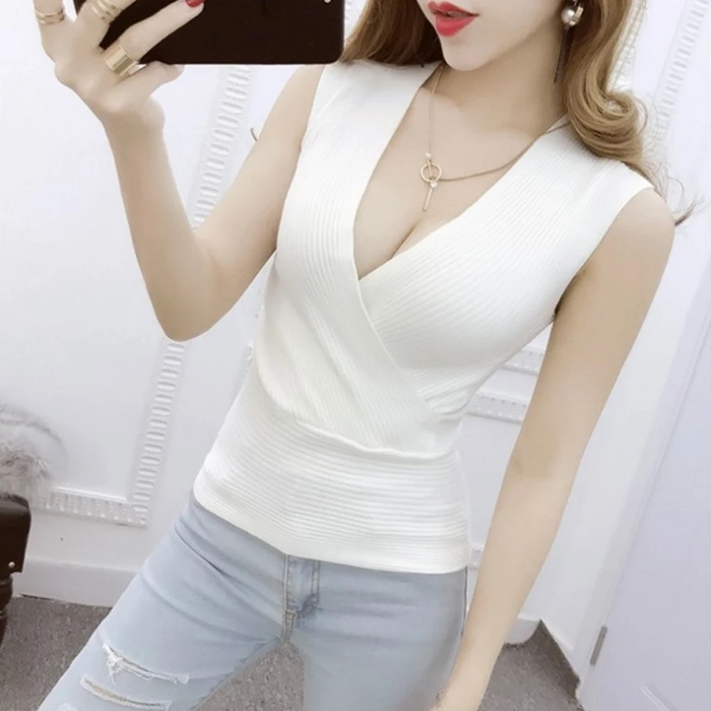 Black Pink Purple Elegant Knitted Tanks Tops Woman Sleeveless Knit T Shirt Vest Sweater Girl Slim V-Neck Blouse Women Clothes