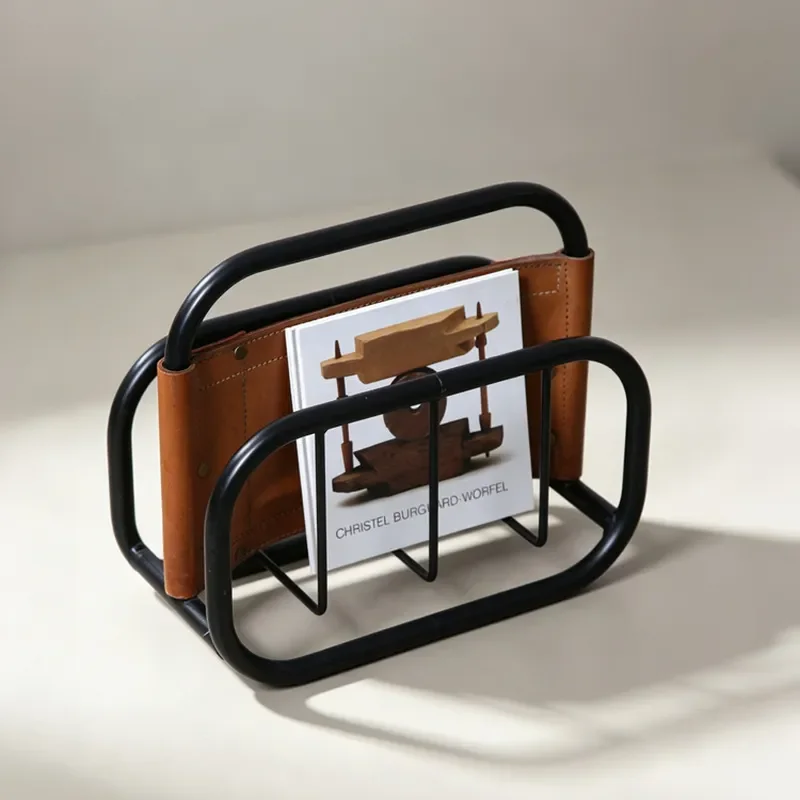 Nordic Modern Brown Leather Bookshelf Creative Floor Standing Magazine Rack For Living Room Bedroom Home Storage Furniture