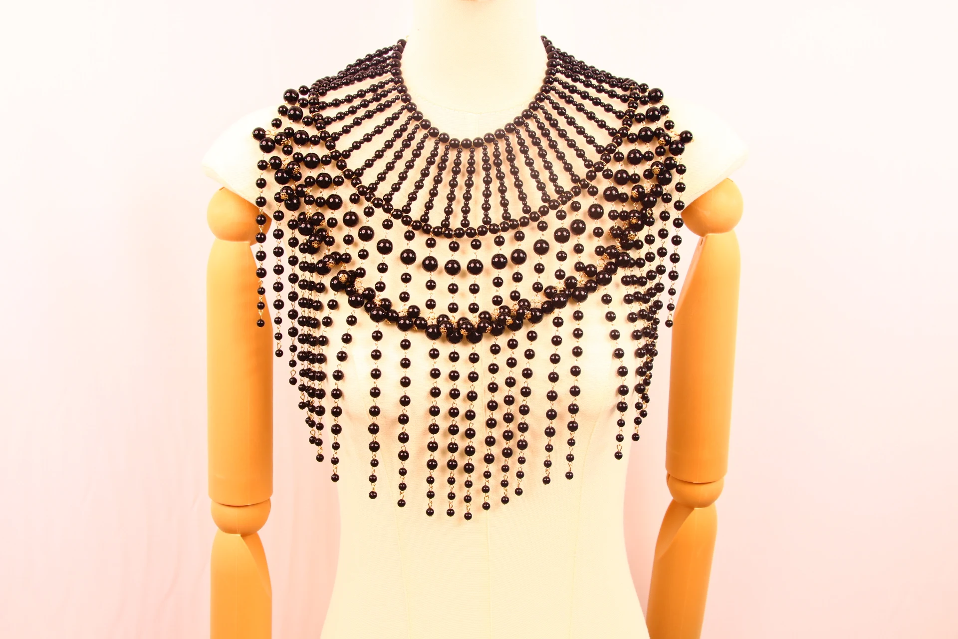 2024 body chain Chinese Pearl body chain dress accessory Wedding shawl exaggerated handmade multi-layer necklace for women