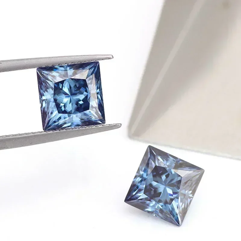 L-Moissanite حجر الجليد الأزرق الملون الأميرة قطع الأحجار الكريمة مختبر خلق مواد صنع المجوهرات الماس تأتي مع شهادة