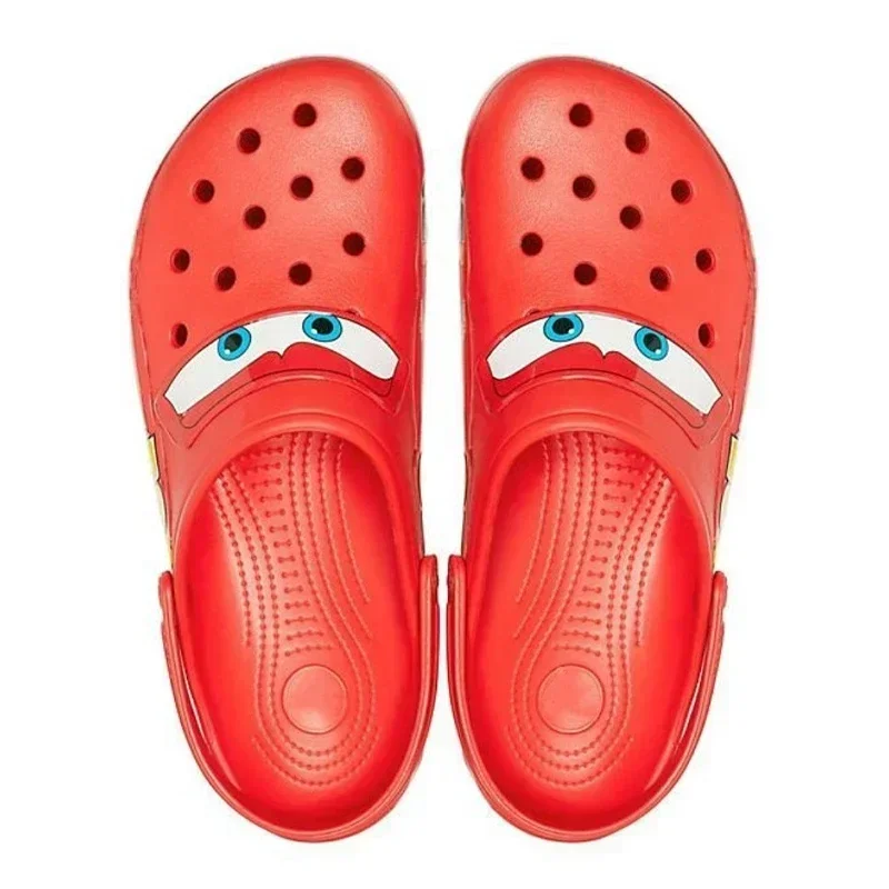 Aoger Disney Lightning Mcqueen Pixar Crocs Outdoor beach slippers Cute Cartoon anime Pool anti slip Crocs No95 car slippersshoes