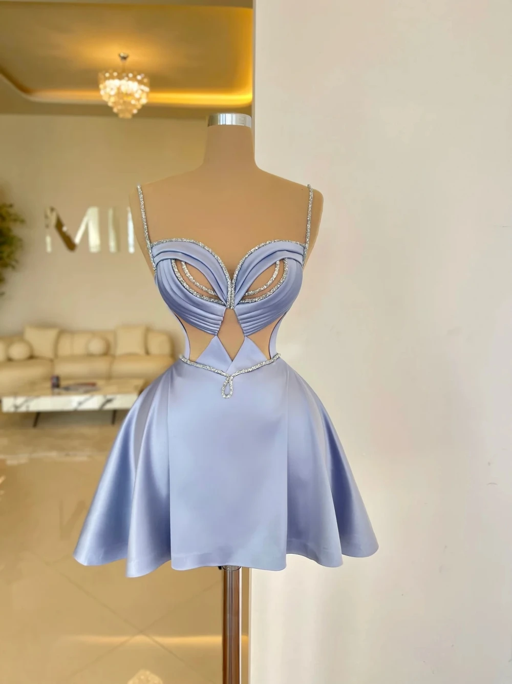 Sexy Cut Out Sweetheart Neck Evening Dress Party Birthday Crystals Customized Mini A-line Prom Dresses Vestidos De Novia