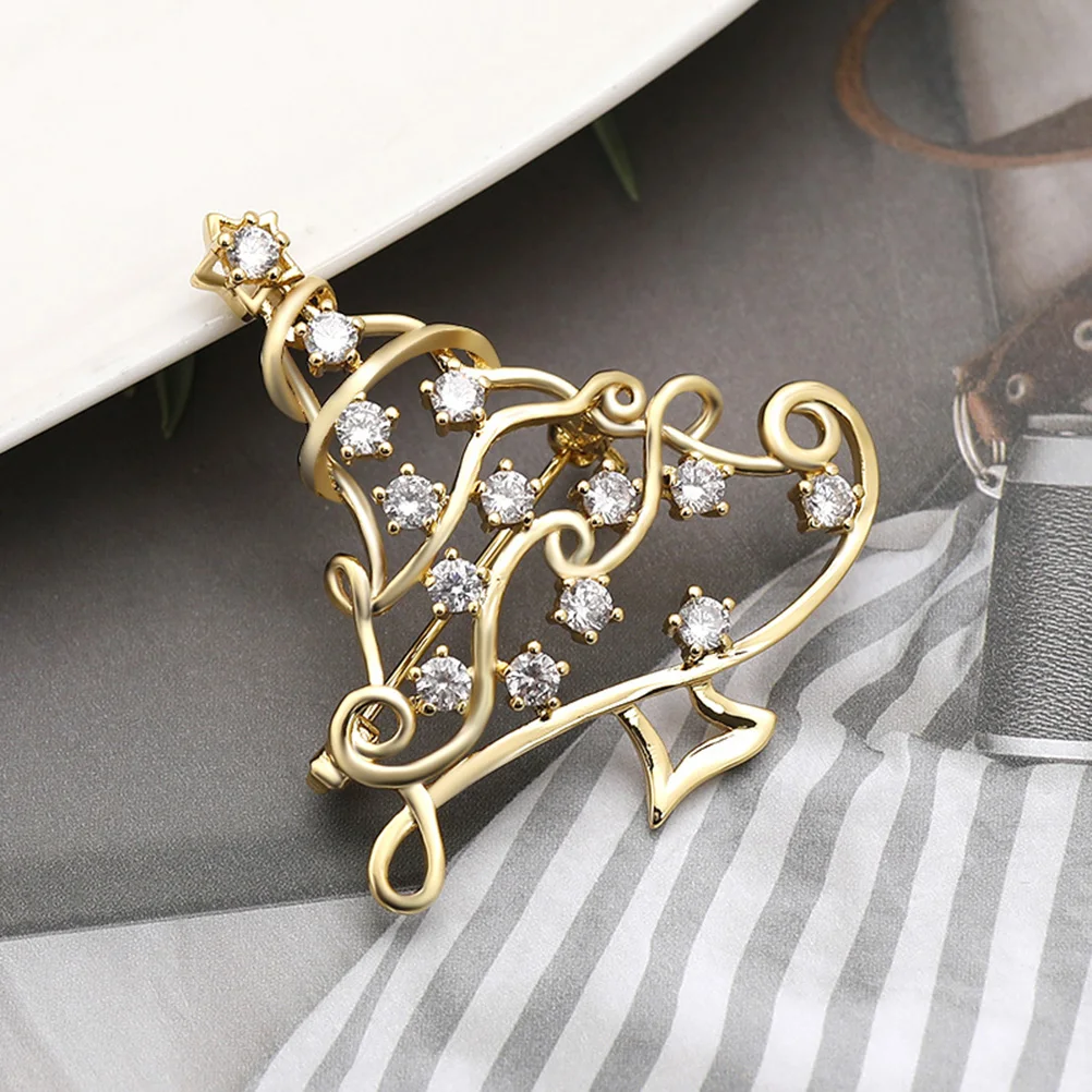 

1Pcs Christmas Tree Brooch Women's Elegant Metal Pin Badge Xmas Jewelry Gift for Holiday Party Wedding Accessory