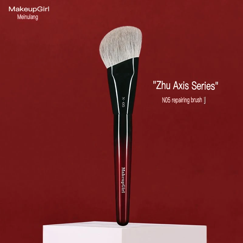 

Charming Girl Zhu Glaze N05 Angled Side Contour Large Face Shadow Single Makeup Brush
