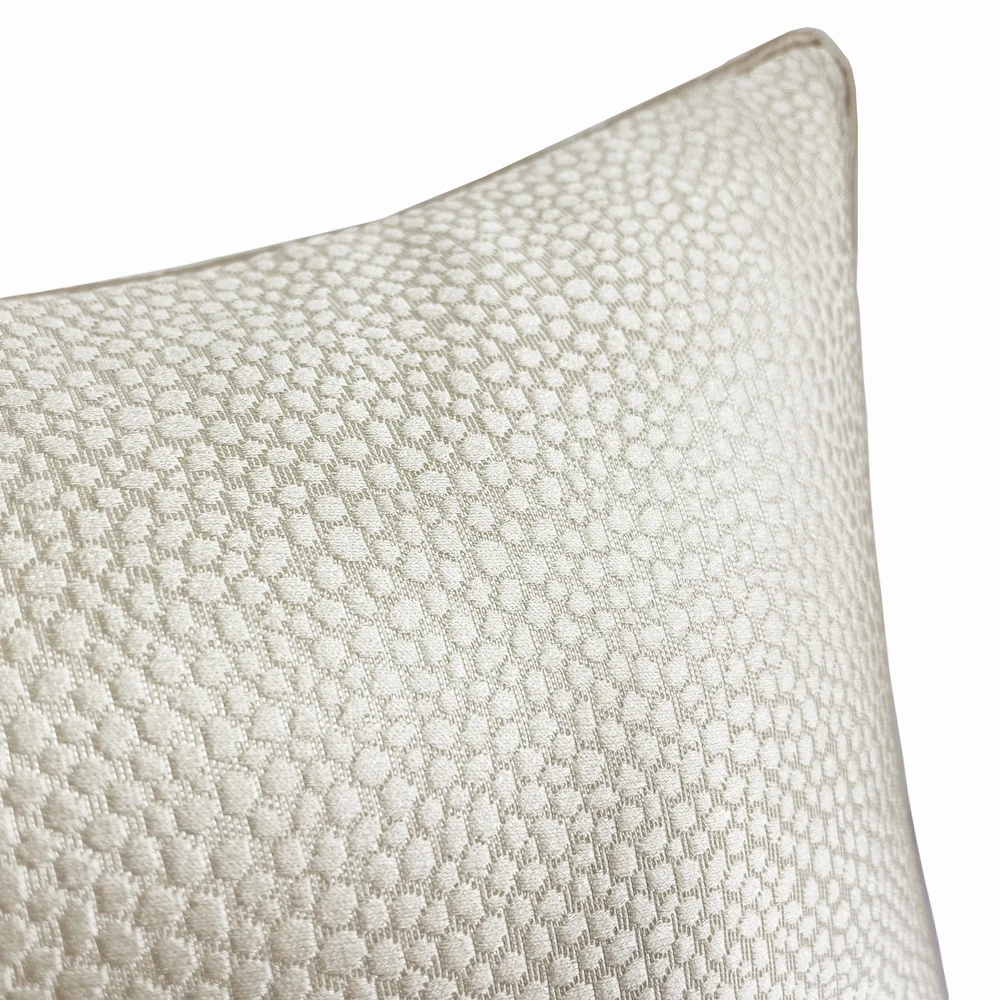 Soft Jacquard Lichi Pattern Woven Lumbar Pillow Cover 30x50cm Modern Sofa Decoration Beige Pipping 1 Piece Pack