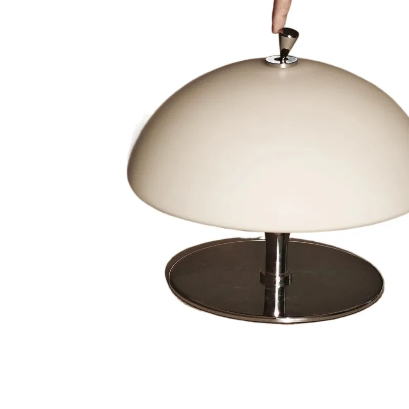 

Original desk lamp, charging design, fun and exquisite home furnishings