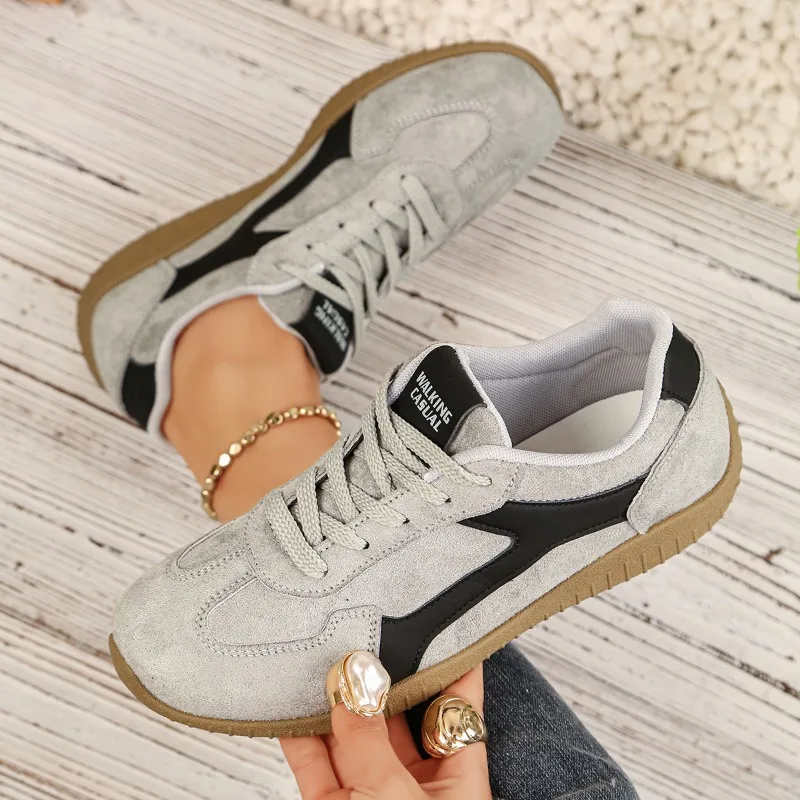 Women's Sneakers Retro Round Toe Lightweight Loafers 2026 New Comfort Low Top Casual Outdoor Women Shoes Zapatillas De Mujer