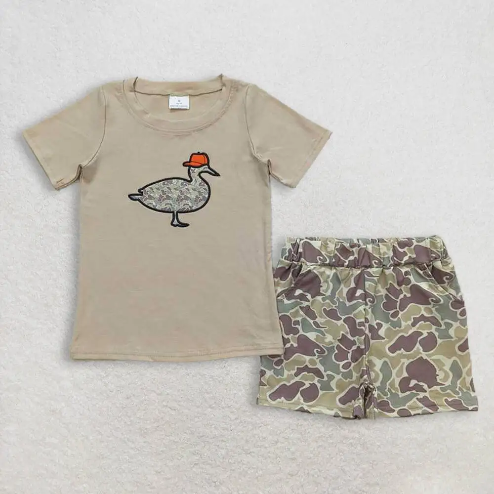

Комплект из рубашки и шорт цвета хаки с камуфляжной уткой для маленьких мальчиков, милый наряд для маленьких мальчиков, комплект детской одежды