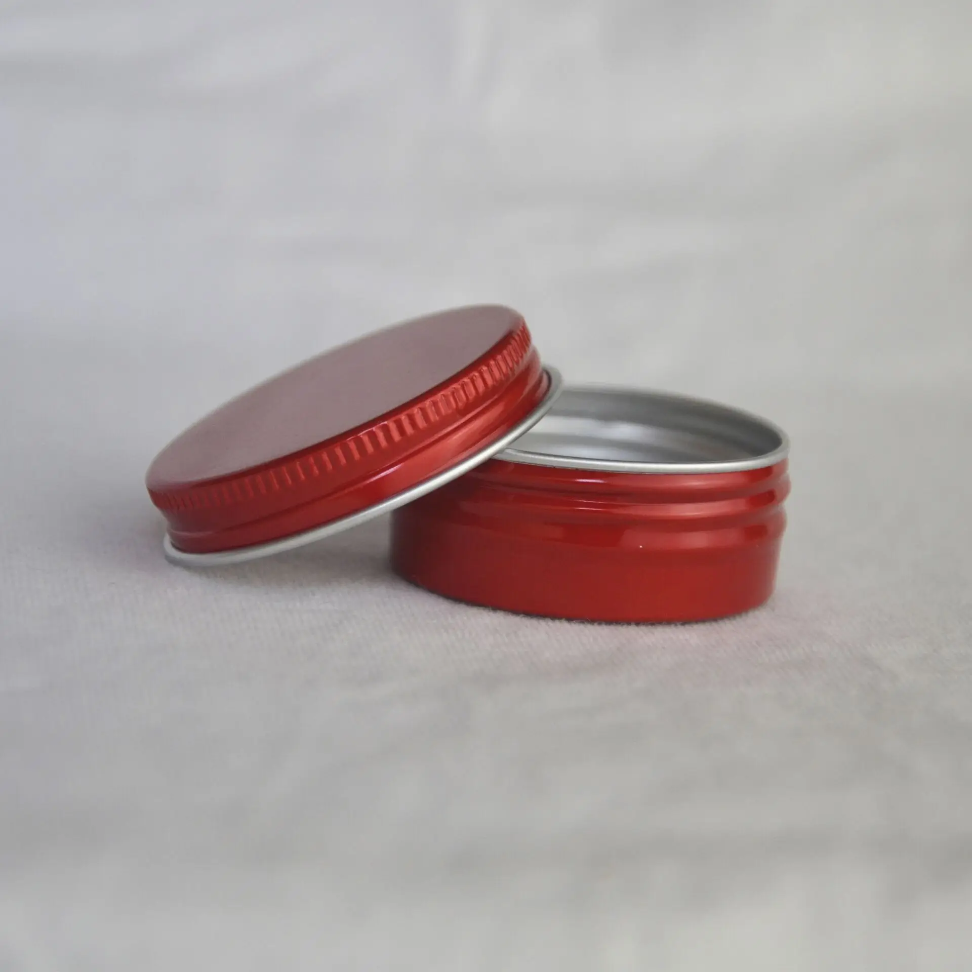 

100Pcs 15ml Aluminum Jars Red Color Lip Balm Pots 15g Cosmetic Aluminum Tins Container