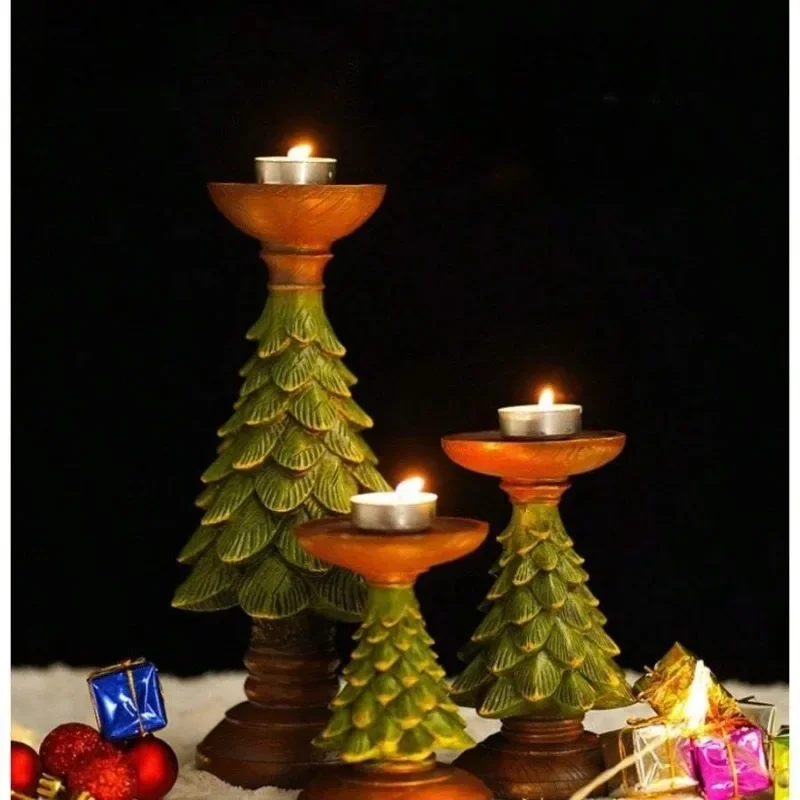 

1PC Vintage Christmas Tree Candle Holders European Home Desktop Decoration Handicrafts Resin Candle Holders