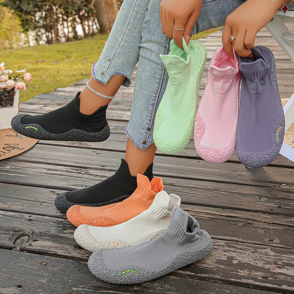 Frühling und Herbst Elegante und Sexy Flache Vulkanisierte Schuhe 2026 Modische Bestseller Neue Bequeme Damenschuhe in Übergrößen – Detail 2