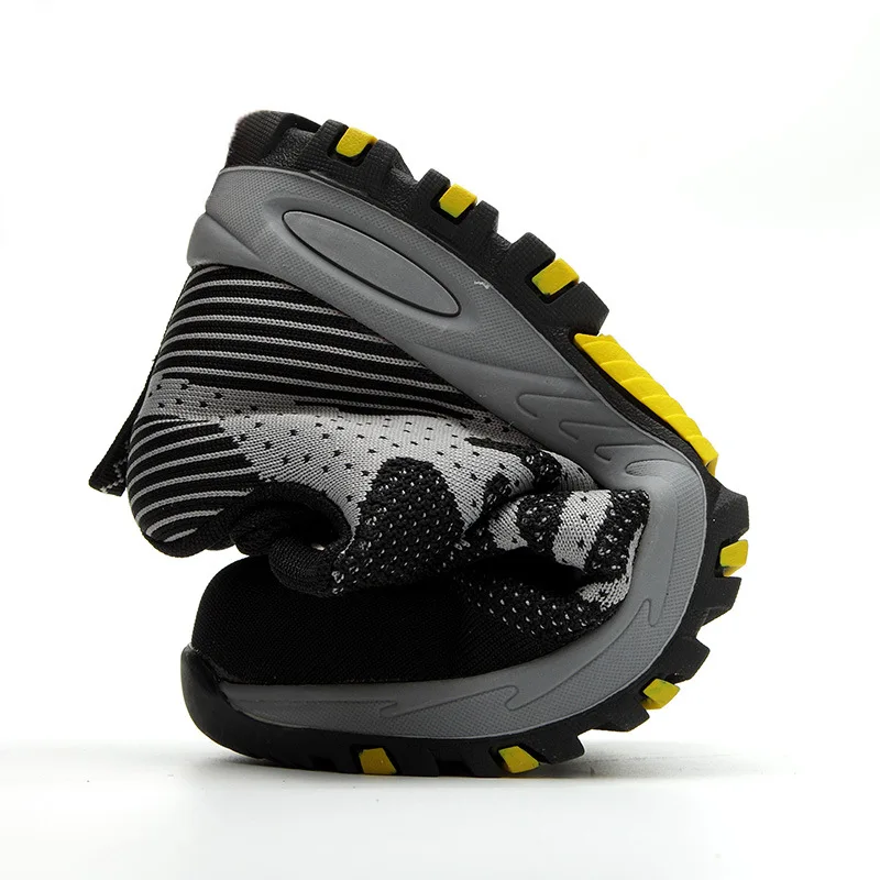 

Welding high temperature resistance, steel bag head rubber outsole breathable inner work safety shoes