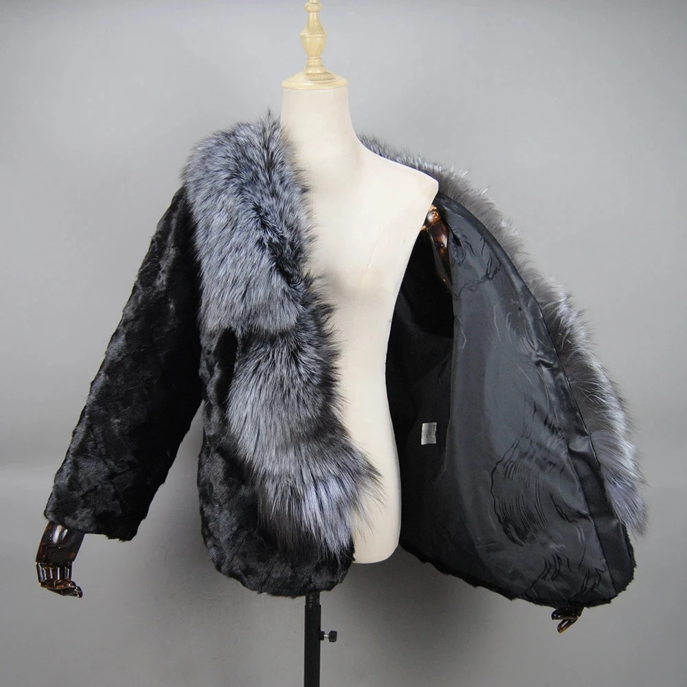 2024 Hot Sale Winter Women's Real Genuine Natural Rabbit Fur Coat With Fox Fur Collar Girls Fashion Fur Jacket Outwear