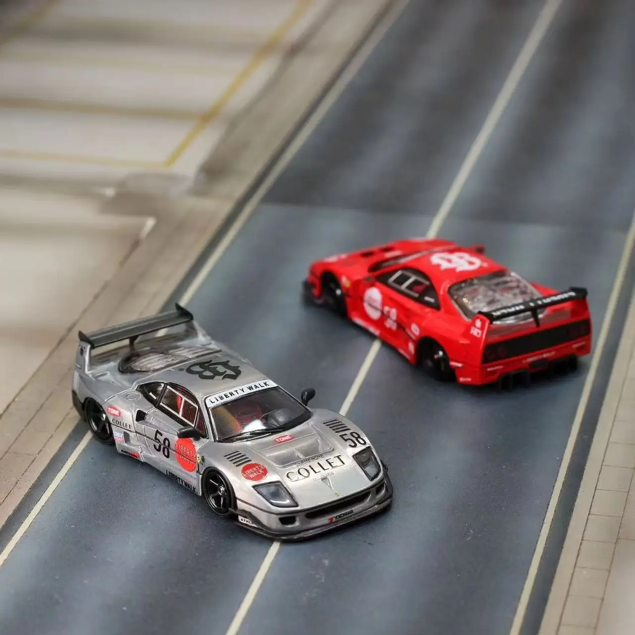 SW Ghost Player Custom Edition 1:64 Prancing Horse F40 LBWK Alloy Diecast Model Car Collectible Gift Ornament