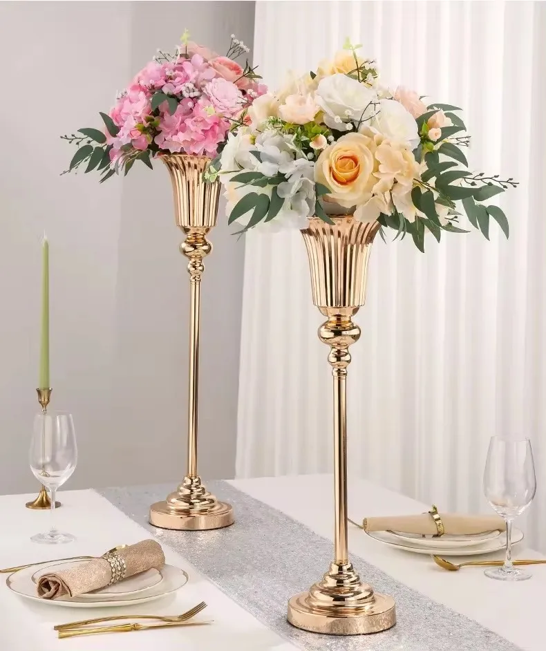 

Gold Flower Vase for Wedding Centerpiece, Decorative Tabletop, Metal Trumpet Floral Stand, Christmas Reception, Anniversa, 10Pcs