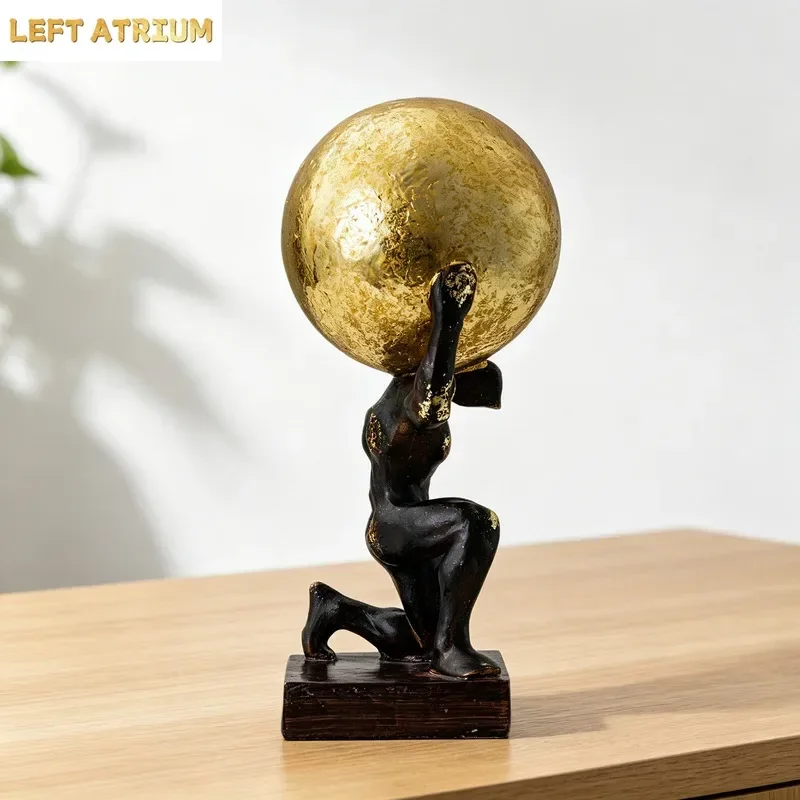 Ball-holding Figure Resin Ornament European Human Sculpture Handicraft Living Room Office Vintage Figure Decoration Home Decor