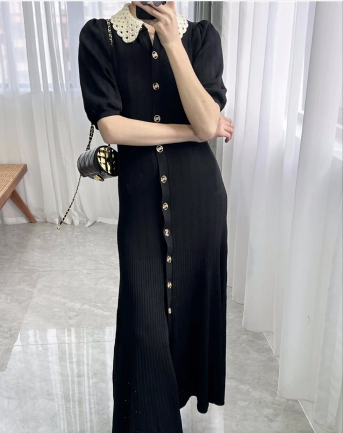 

Early Autumn Fresh Floral Hook Knit Maxi Dress Women Sweet Doll Collar Puffed Sleeve Front Buttoned Cozy Robe Ladies