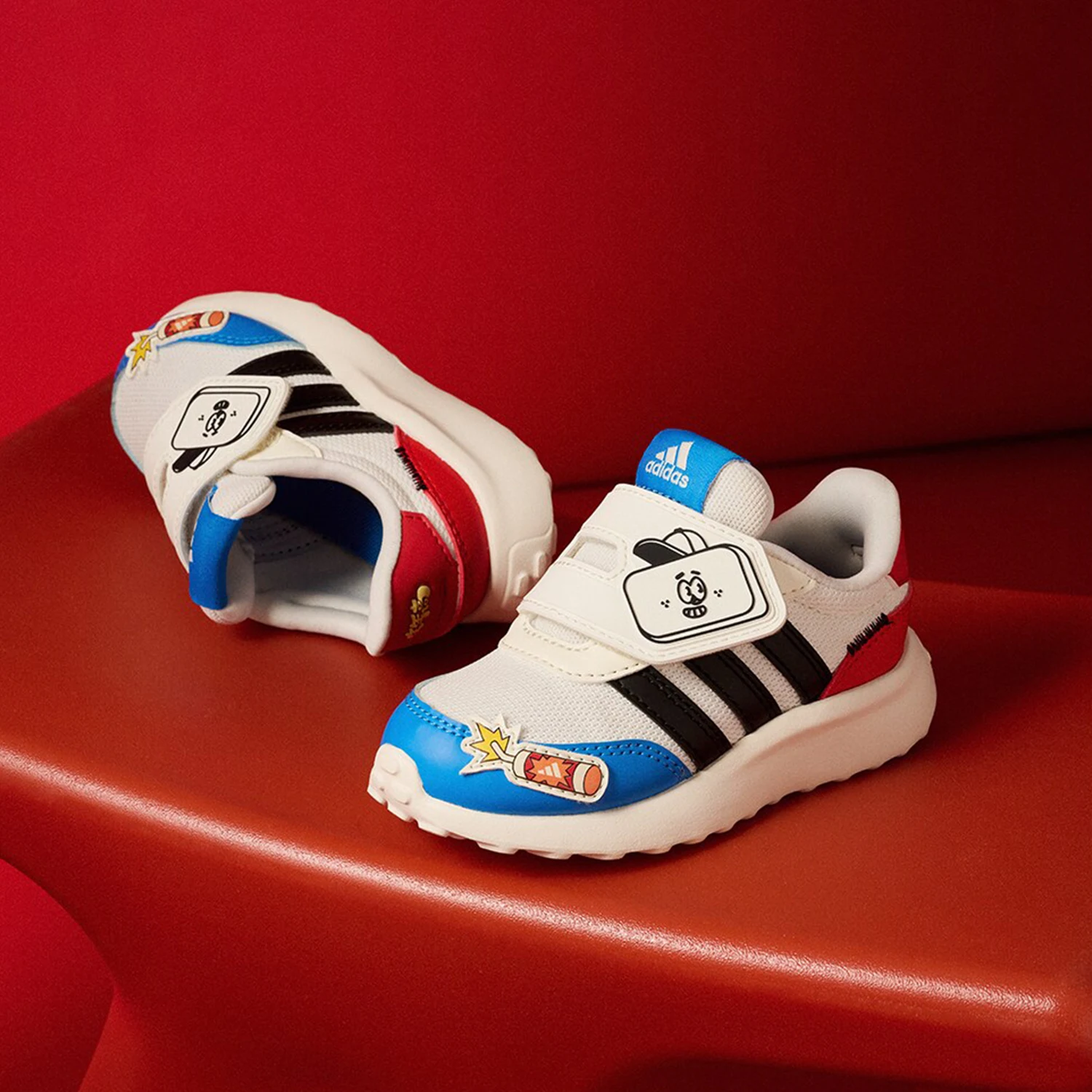 

Adidas оригинальная новая детская износостойкая, удобная и мягкая повседневная спортивная обувь IH8099