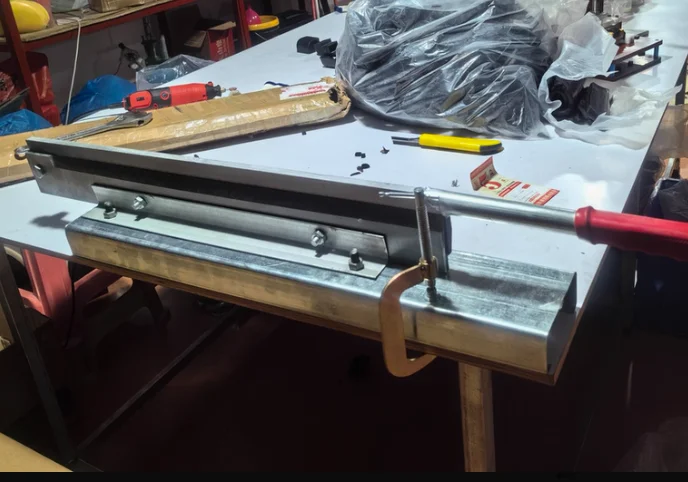 

Heavy Duty HSS Manual Cutter Shears for Metal Rubber Plastic, 50cm-1.4m Cutting Tool