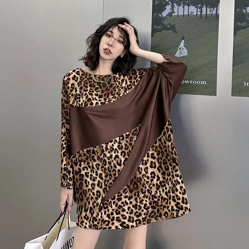 

2024 New Trend Patchwork Leopard Streetwear Pullovers T-Shirts Dresses Summer Loose Sexy Ladies Short Sleeve Women's Clothing