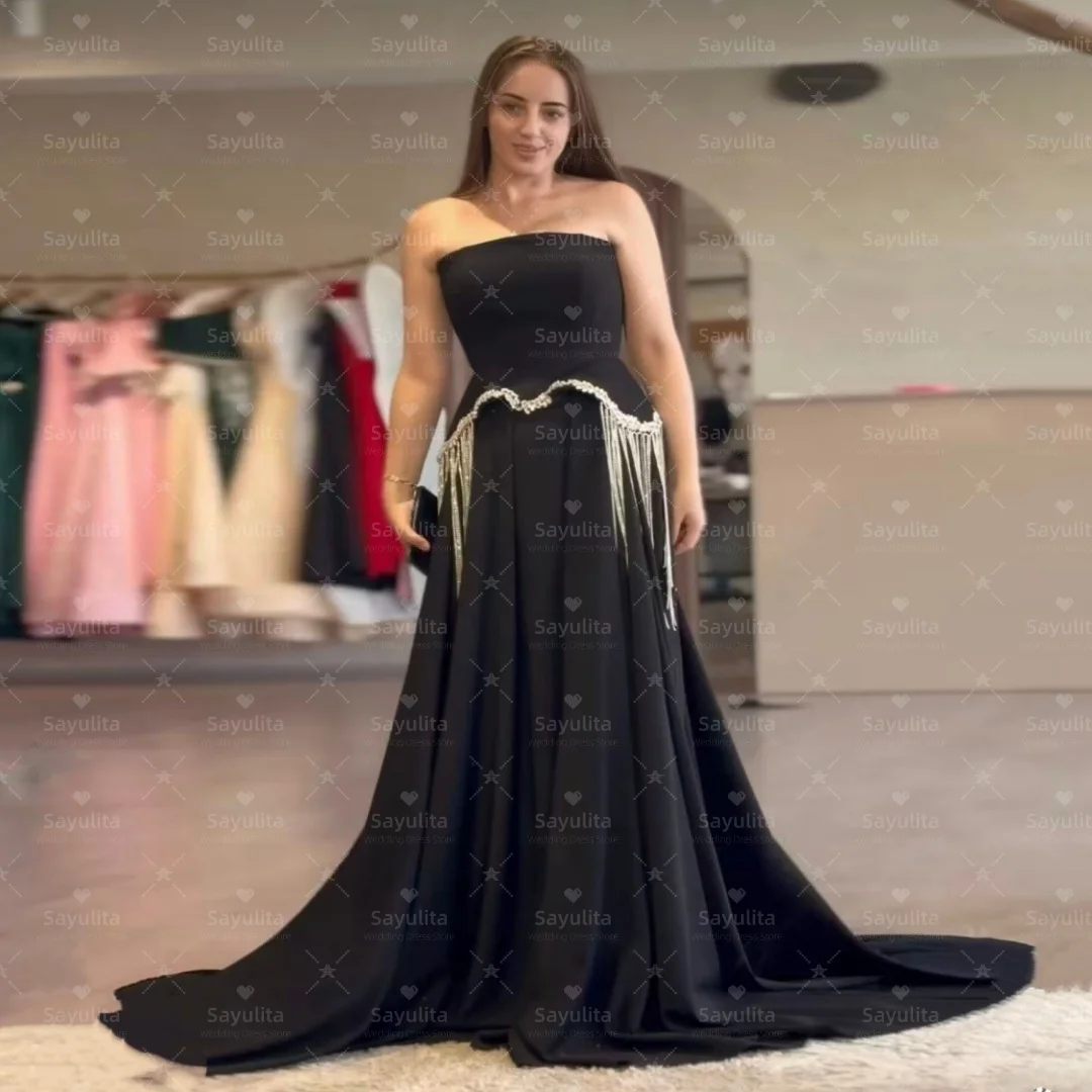 

Sayulita Plus Size Prom Dresses Strapless Crystals Tassels Vestidos Des Fiesta Sweep Train Satin Evening Party Dress Customized