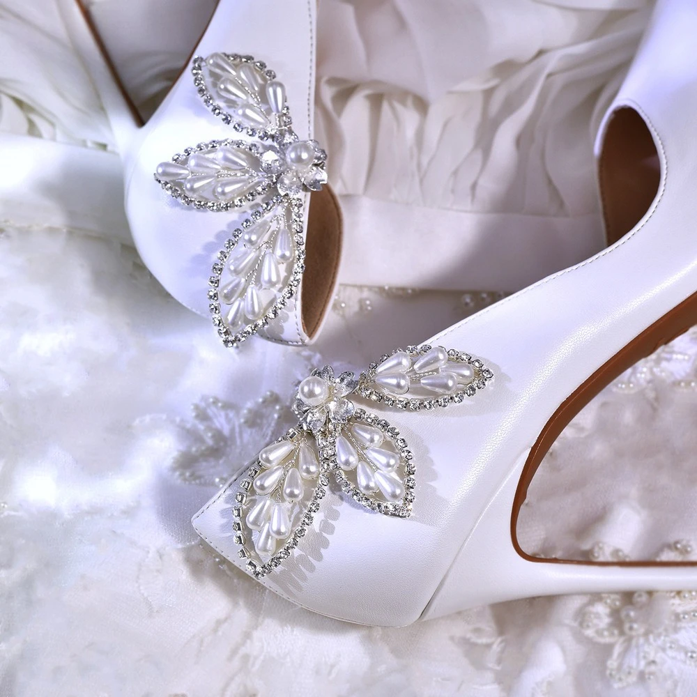 Elegant Detachable Pearl & Rhinestone Flower Shoe Clips Bridal Wedding Decor Accessories for Women High Heels